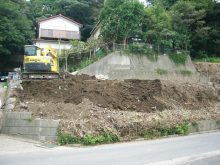 解体・抜根・伐採　横須賀市